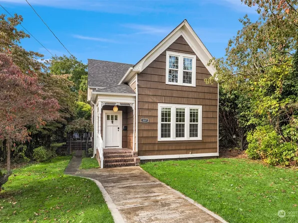 537 Williams Avenue N, Renton, WA 98057