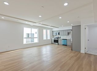 2057 S Garth Ave #C, Los Angeles, CA 90034