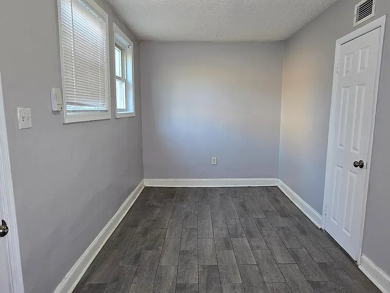 1702 Gales St NE #3 — Photo 12