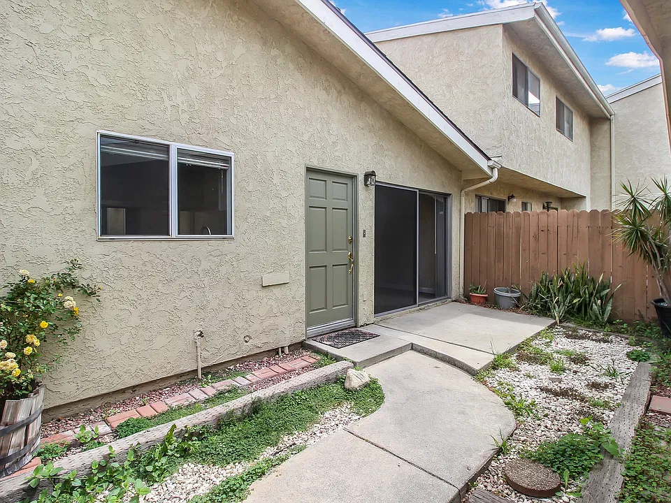 1964 Buena Vista St