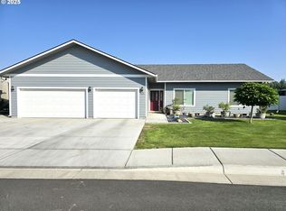 364 SW Desert Sky Dr, Hermiston, OR 97838