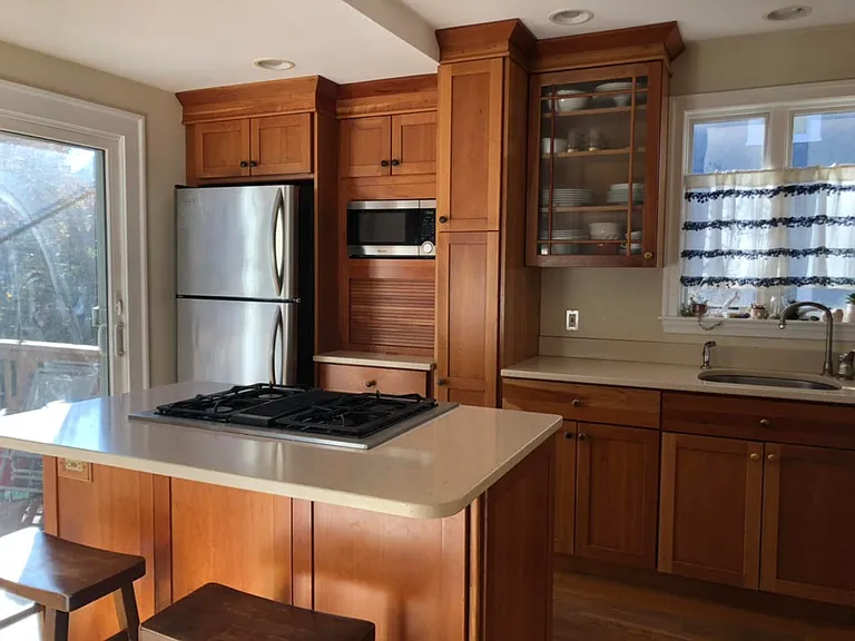 77 Pearl St #2 — Photo 4