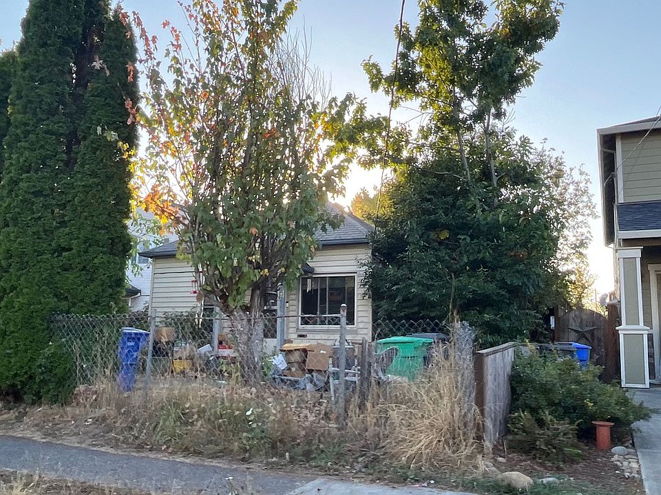2nd image of 5515 SE 67th Ave