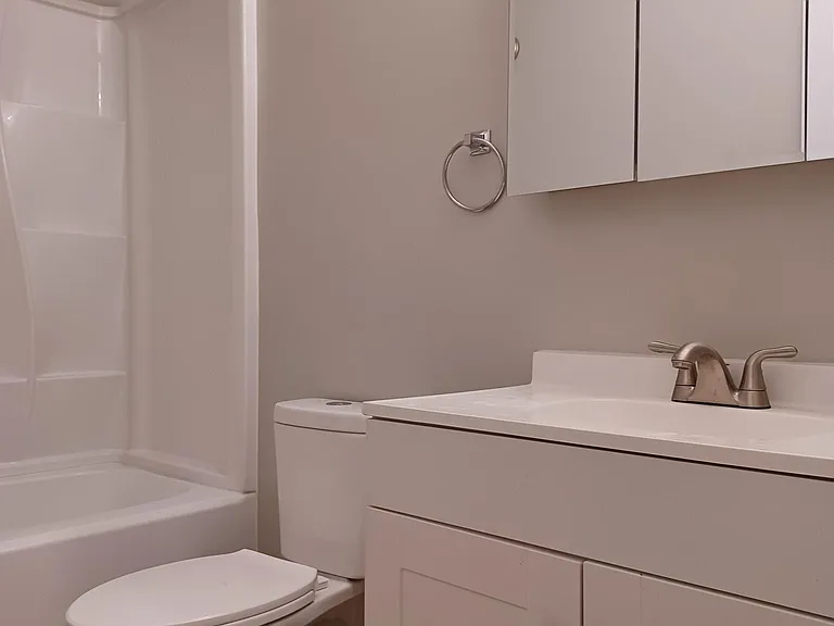 full bathroom