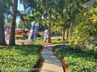 1009 Northup Way APT A, Bellevue, WA 98008