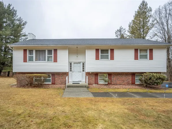 123 N Cross Road, Lagrangeville, NY 12540