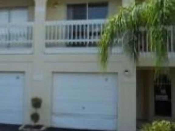 3rd image of 3202 Sabal Palms Ct APT A