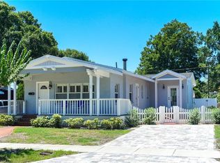 125 NE Lincoln Cir N, Saint Petersburg, FL 33702