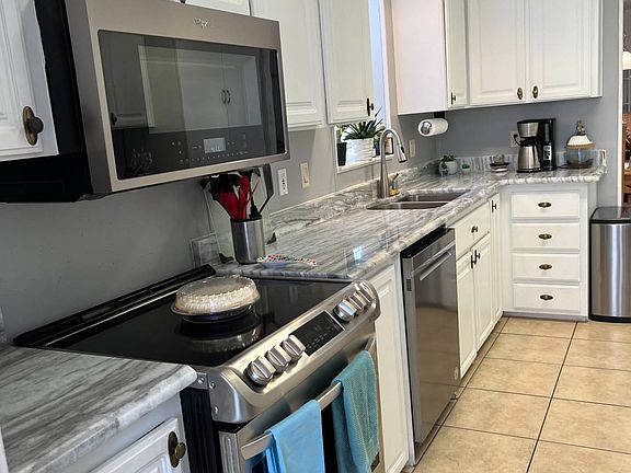 5th image of 19758 Cypress Wood Ct #13-F