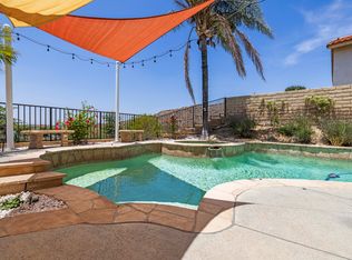 28345 Nicholas Cir, Saugus, CA 91350