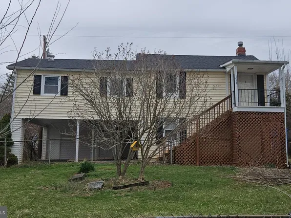 1057 Foreman Ln, Winchester, VA 22603