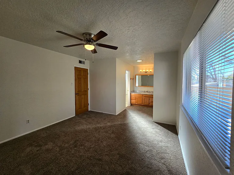 2654 Calle Primavera — Photo 12