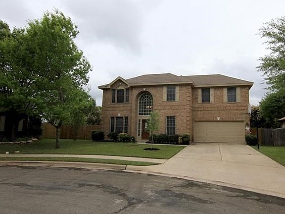 Located on a larger-than-average lot (approx 0.25 acres)!
