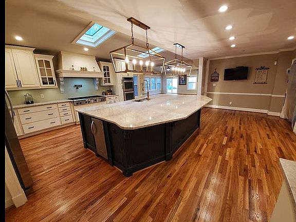 Real Hardwood Floors