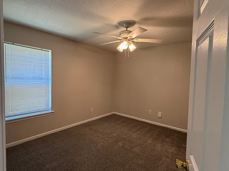 707 E Lawnwood Ave — Photo 16