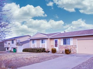 1864 S Helena St, Aurora, CO 80017