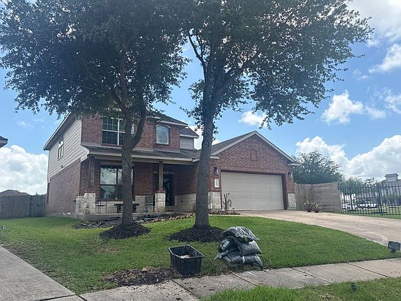 2nd image of 2802 Silver Ridge Ct
