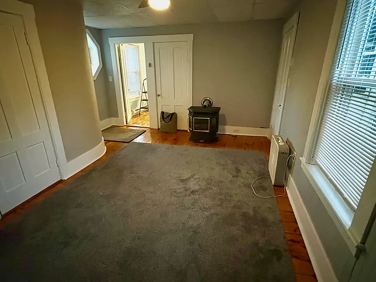 72 Pearl St #2 — Photo 5