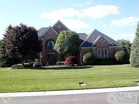 OAKLAND FARMS BEAUTY!