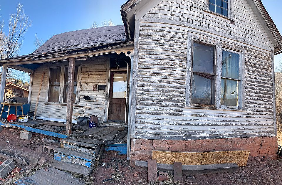 1st image of 515 High St