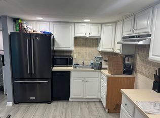 30 Rittenhouse Dr, Willingboro, NJ 08046