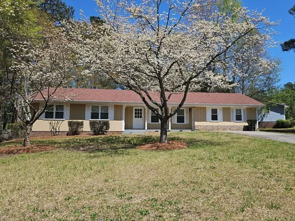 2392 Shire Ct, Austell, GA 30106