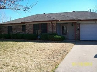4904 Queen Ct, Fort Worth, TX 76103
