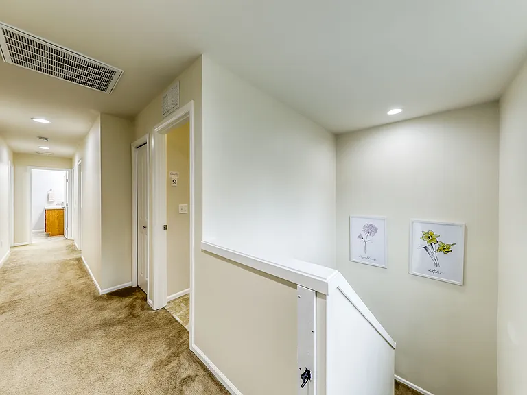 4619 Strathmore Cir SW — Photo 14