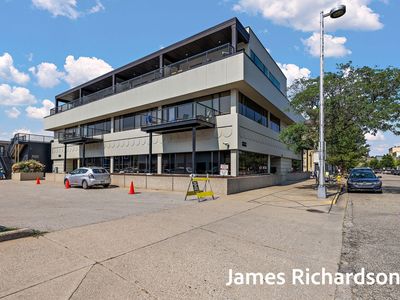 300 Washington Ave #6, Grand Haven, MI, 49417