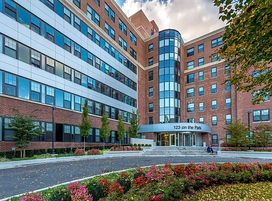 Rented by Nooklyn NYC LLC | media 60