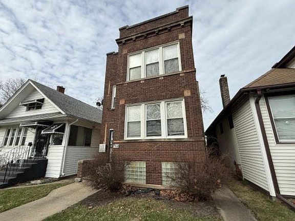2nd image of 7648 S Luella Ave