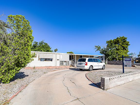 2nd image of 3579 Huerta Dr