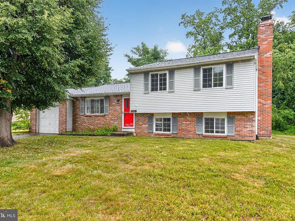 1st image of 4312 Rolling Stone Way