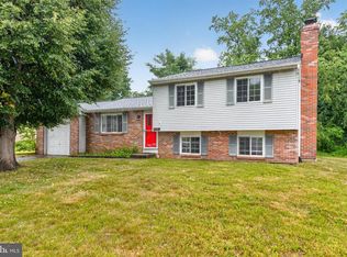 4312 Rolling Stone Way, Alexandria, VA 22306