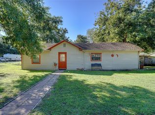 2501 Thomas Rd, Fort Worth, TX 76117