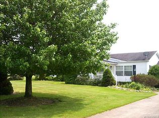 4739 Creek View Dr, Great Valley, NY 14741