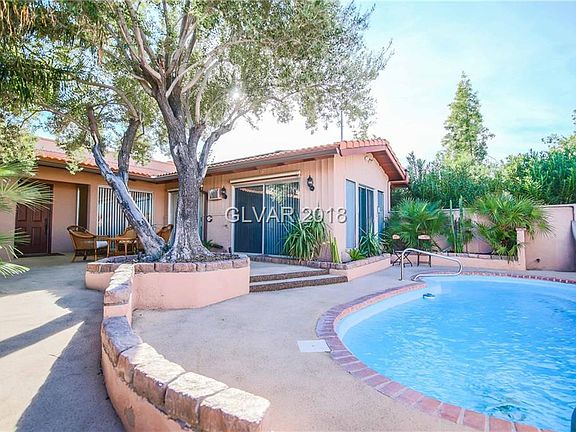 2nd image of 3455 Villa Hermosa Dr