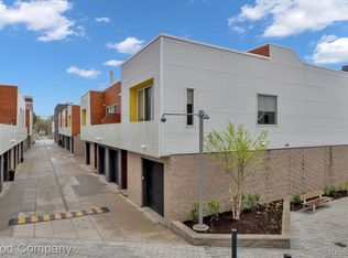 2840 John R St, Detroit, MI 48201