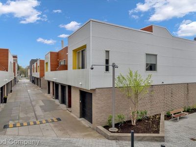 2840 John R St, Detroit, MI, 48201