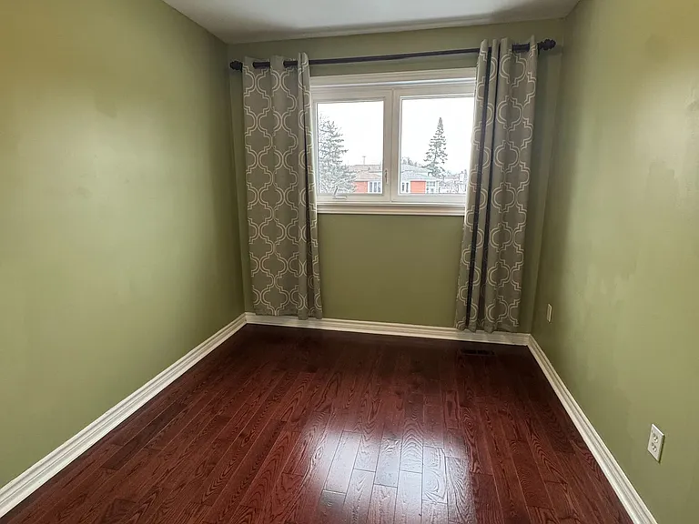 1025 Blairholm Ave #-UPPER LEVEL — Photo 15