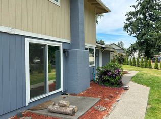 2B, 1BA unit in fourplex with Garage in Auburn's Christopher neighborhood, $1,879/month, Auburn, WA 98002