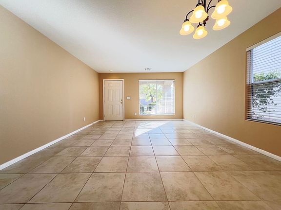 2nd image of 10792 Wallflower Ave