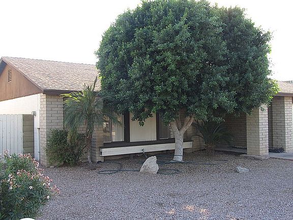 2nd image of 1111 W Obispo Ave