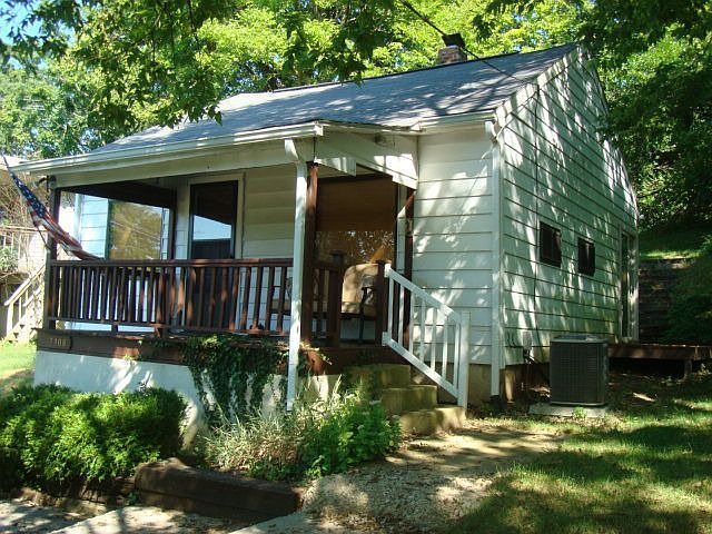 1st image of 7108 Avon Dr