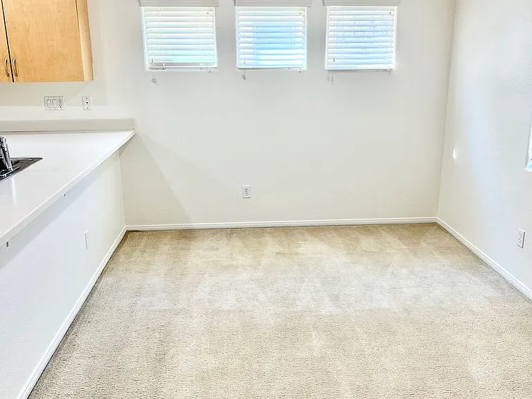 7949 Garden Stone Ct — Photo 3