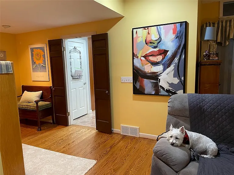 50 Greenview Dr — Photo 6