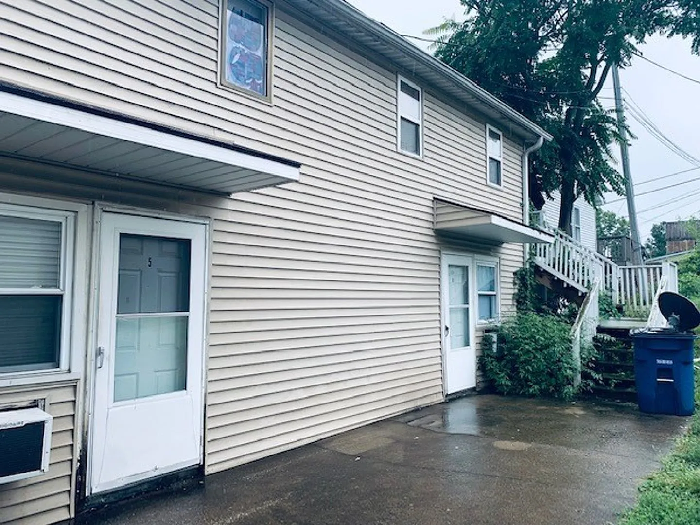 1106 17th St APT 1-6 photo 1