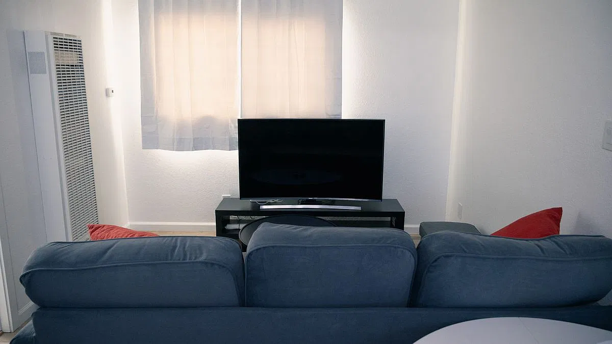 2 bed, 1.0 bath, 700 sqft, $2,500 — Photo 1