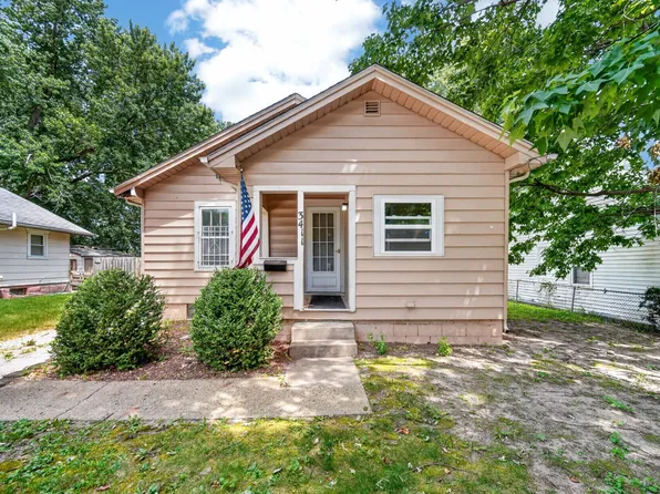 3411 Bowdoin St, Des Moines, IA 50313