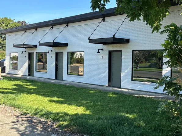 216 - Solid Ground, 290 Monmouth St #3, Independence, OR 97351